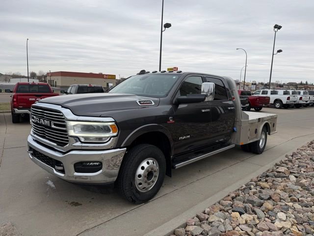 Used 2022 RAM 3500 Laramie image 3
