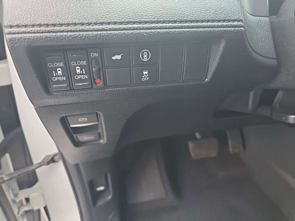 Used 2023 Honda Odyssey Sport image 18