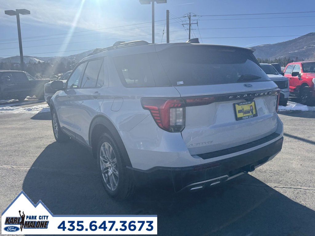 New 2026 Ford Explorer Active w/ Active Comfort Package image 5
