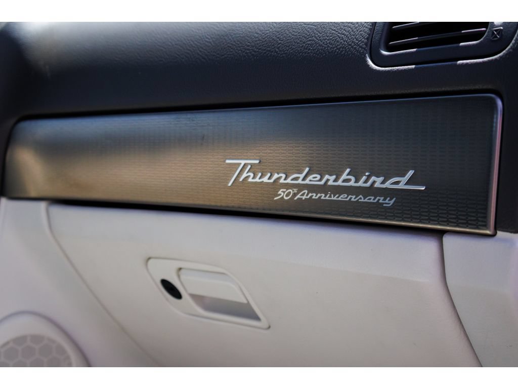 Used 2005 Ford Thunderbird 50th Anniversary RWD image 11