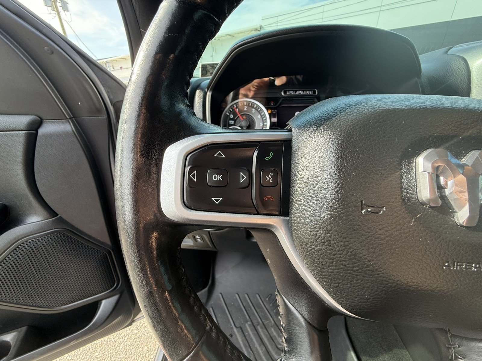Used 2020 RAM 1500 Big Horn AWD/4WD image 19