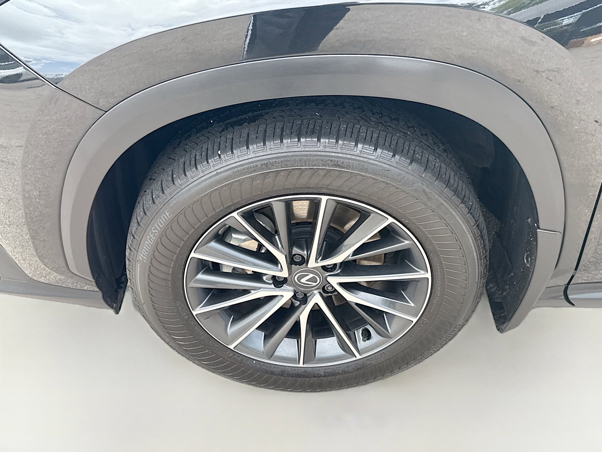 Used 2025 Lexus NX 250 FWD w/ Accessory Package (K3) image 34