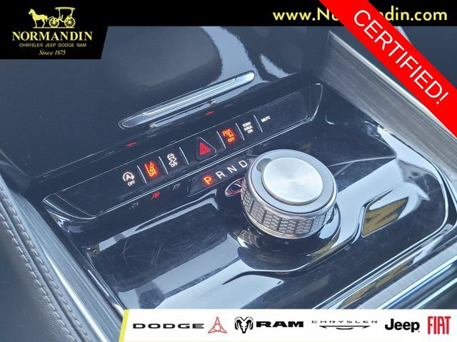 Certified 2024 Jeep Wagoneer L Series II RWD image 12