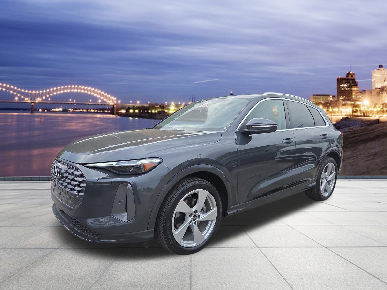 New 2025 Audi Q5 Prestige image 1