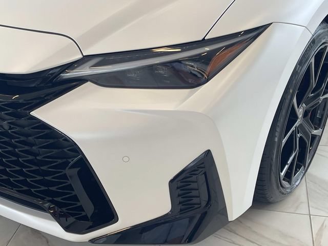 New 2026 Lexus IS 350 F Sport RWD image 9