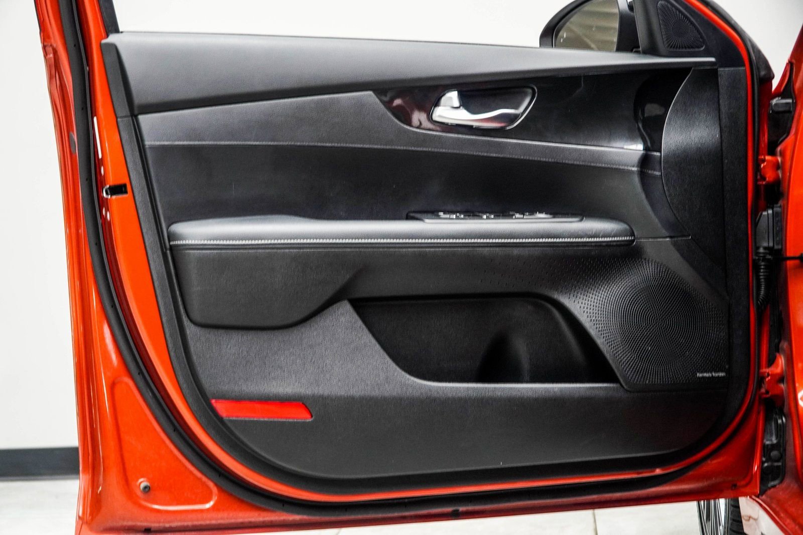 Used 2024 Kia Forte GT-Line w/ GT-Line Premium Package image 33