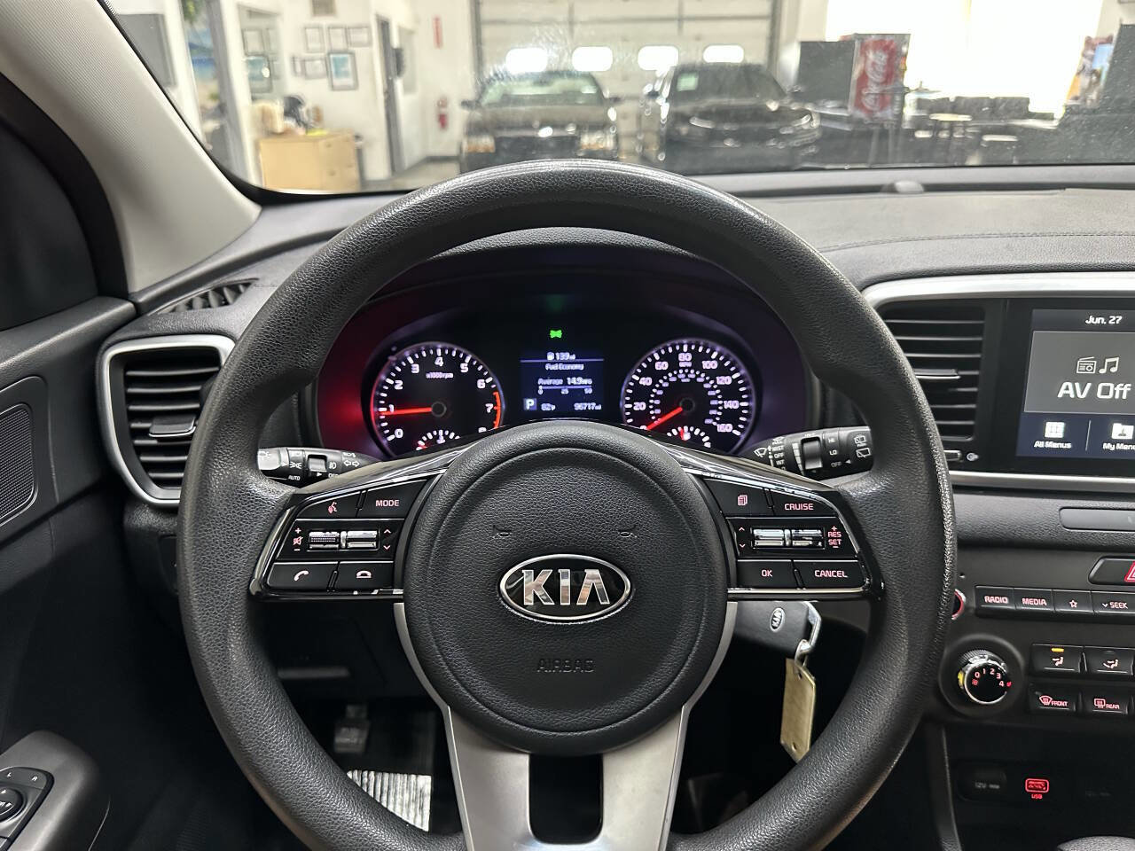 Used 2020 Kia Sportage LX image 20