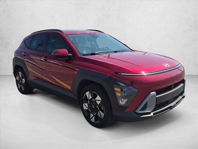 Used 2024 Hyundai Kona SEL FWD image 3