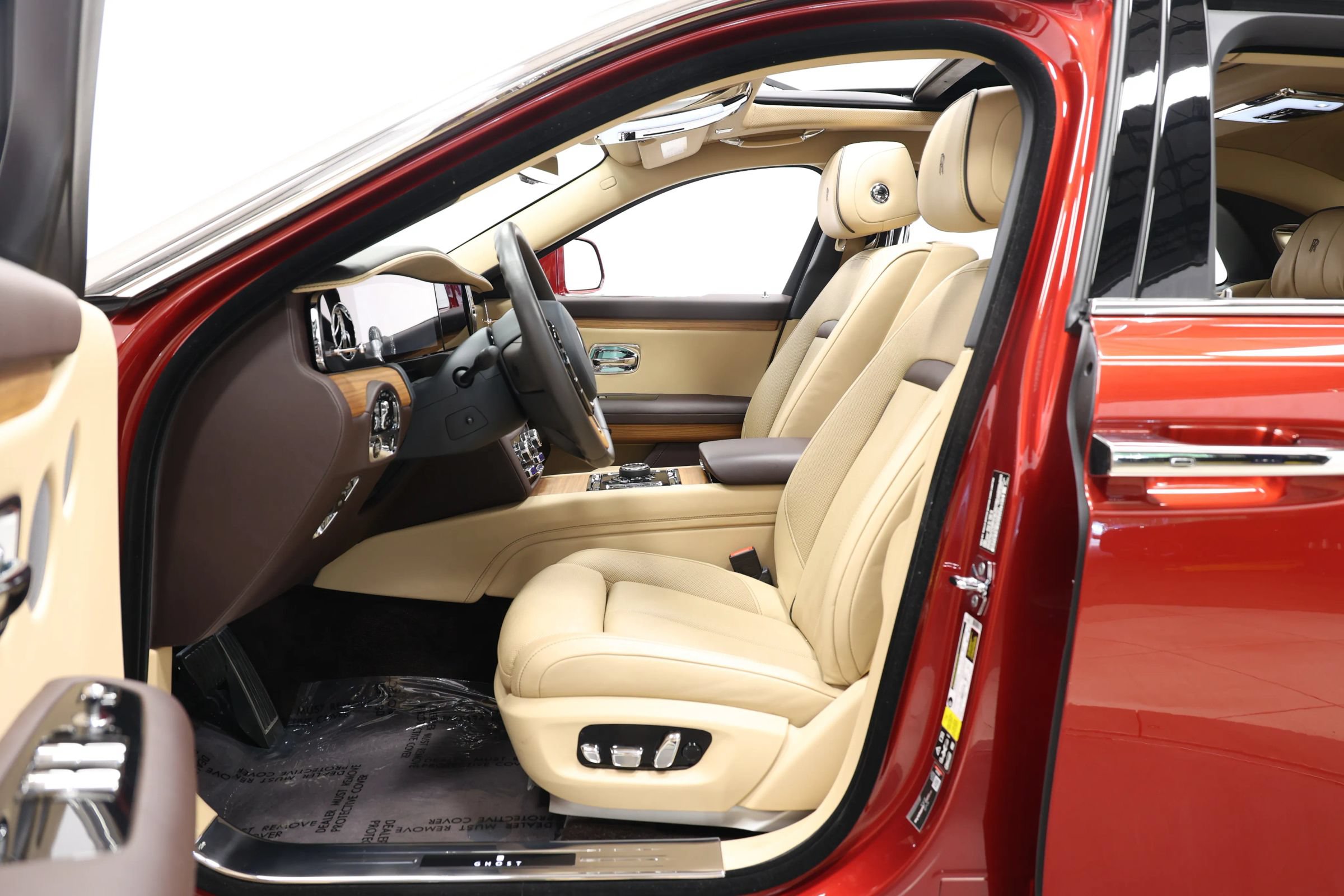 Used 2022 Rolls-Royce Ghost w/ Ghost Package AWD/4WD image 14