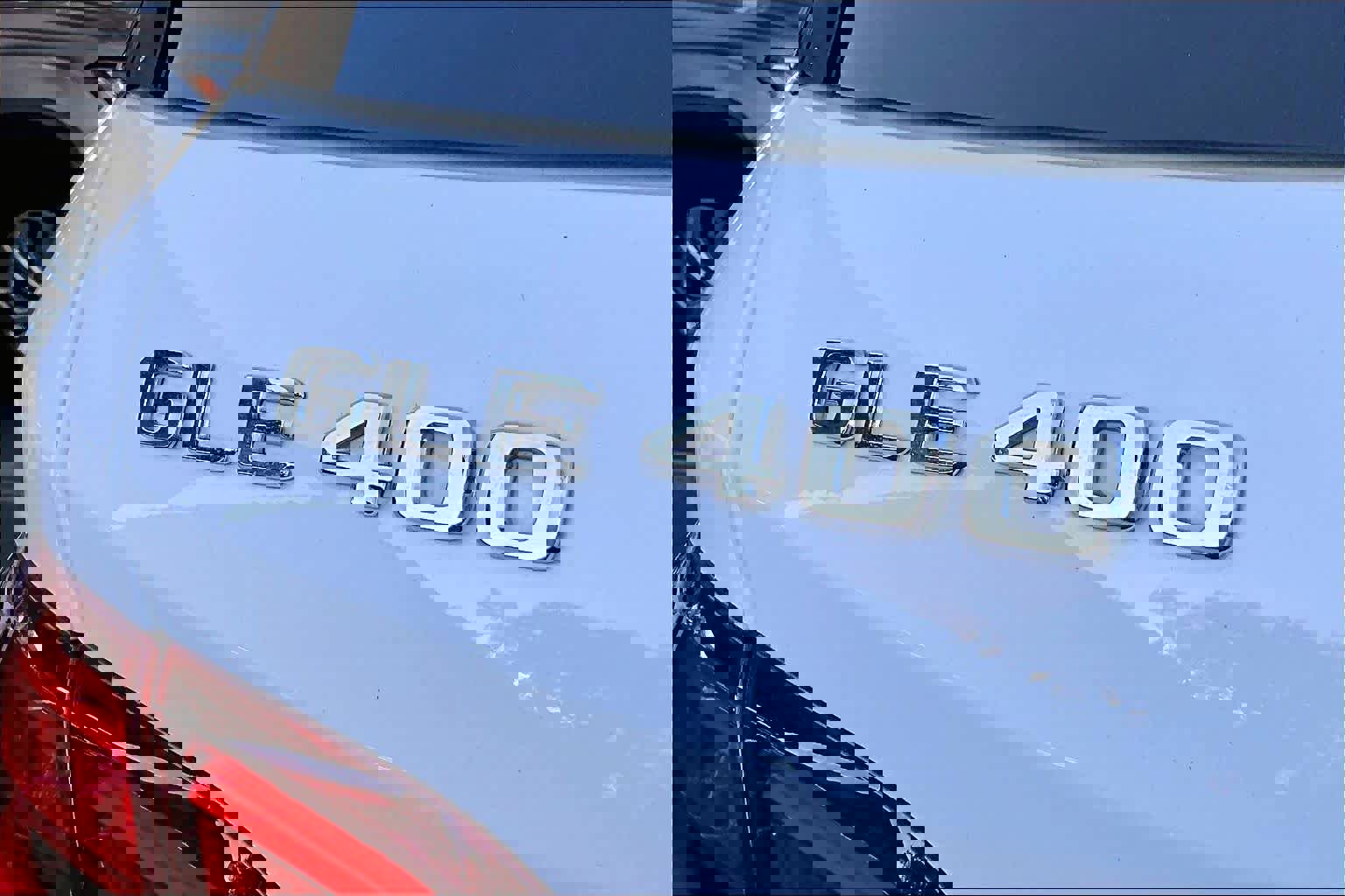 Used 2019 Mercedes-Benz GLE 400 4MATIC image 9