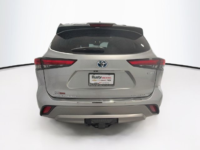 Used 2022 Toyota Highlander Platinum AWD/4WD image 6