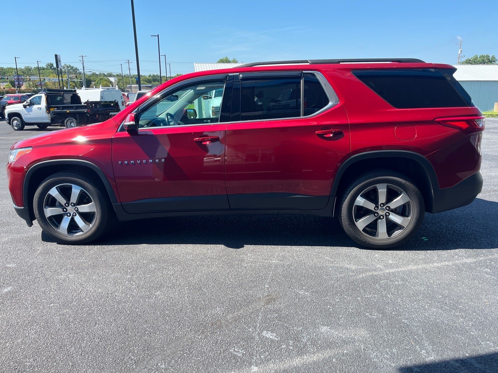 Used 2019 Chevrolet Traverse LT w/ LT Premium Package AWD/4WD image 8