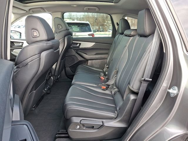 Certified 2025 Acura MDX SH-AWD image 11