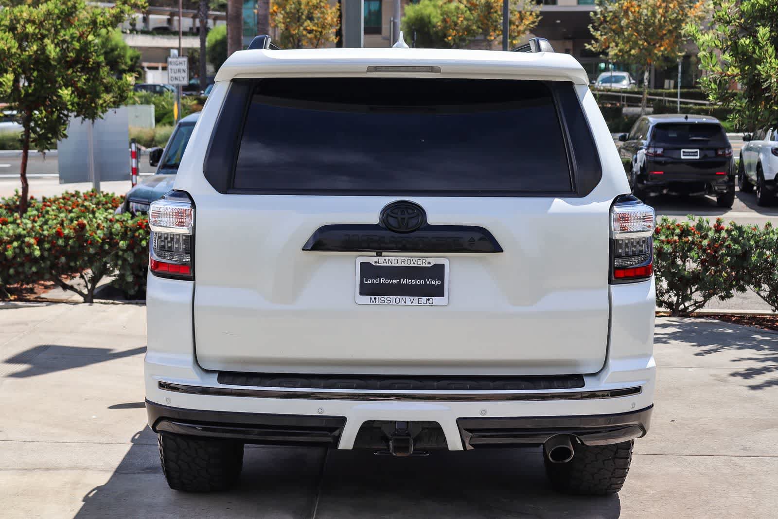 Used 2019 Toyota 4Runner Limited AWD/4WD image 5