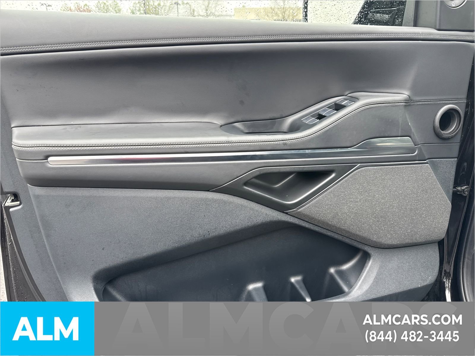 Used 2025 Lincoln Navigator L Reserve AWD/4WD image 12