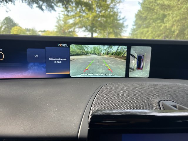 New 2026 Lincoln Nautilus Reserve AWD/4WD image 17