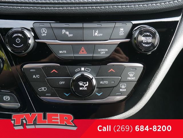 New 2026 Chrysler Pacifica Select FWD image 31