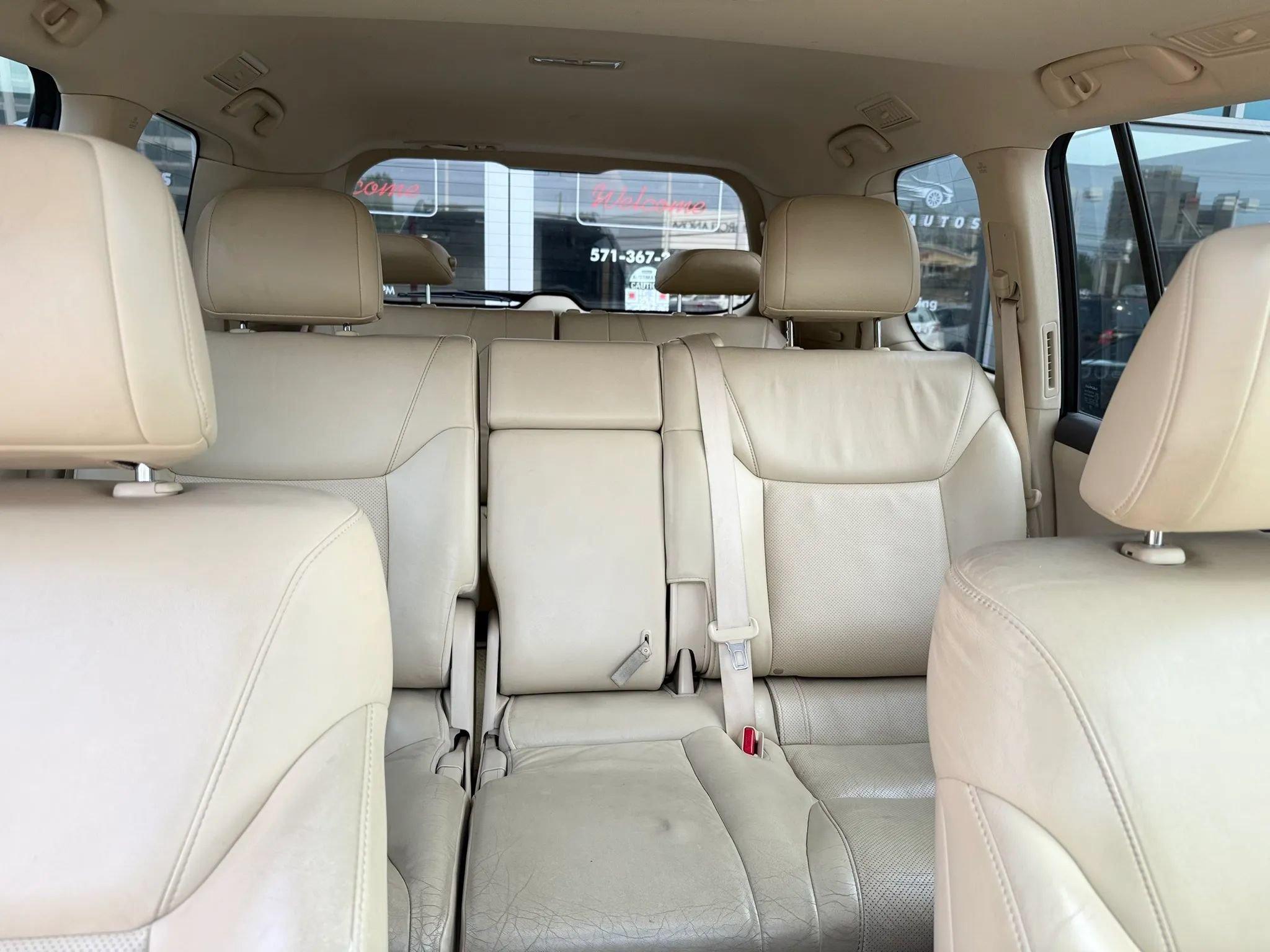 Used 2013 Lexus LX 570 4WD image 47