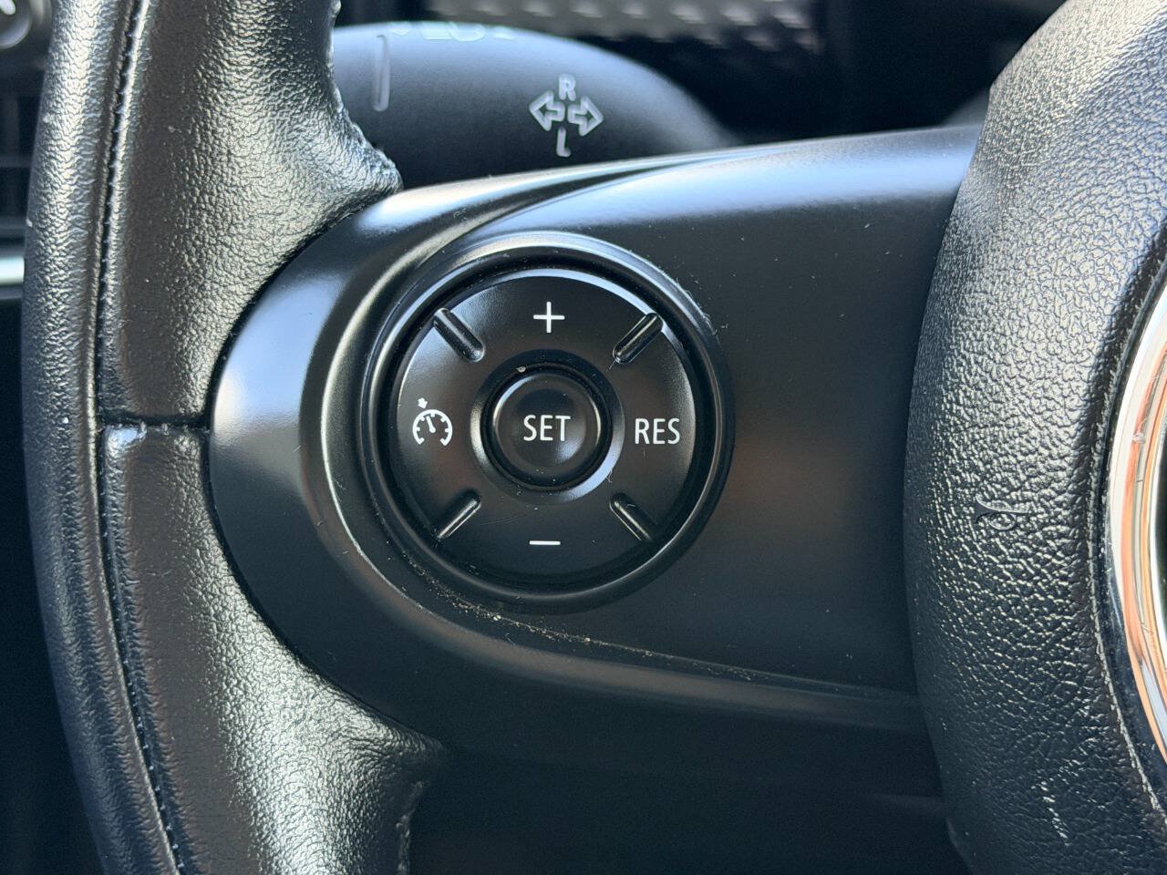 Used 2015 MINI Cooper S FWD image 29