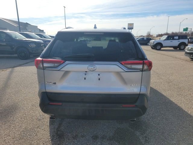 Used 2024 Toyota RAV4 XLE image 22
