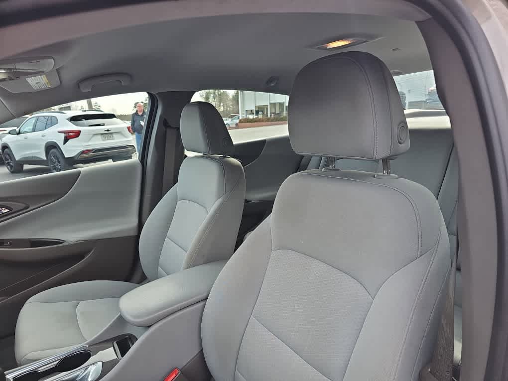 Used 2022 Chevrolet Malibu LS w/ Driver Confidence Package II FWD image 13
