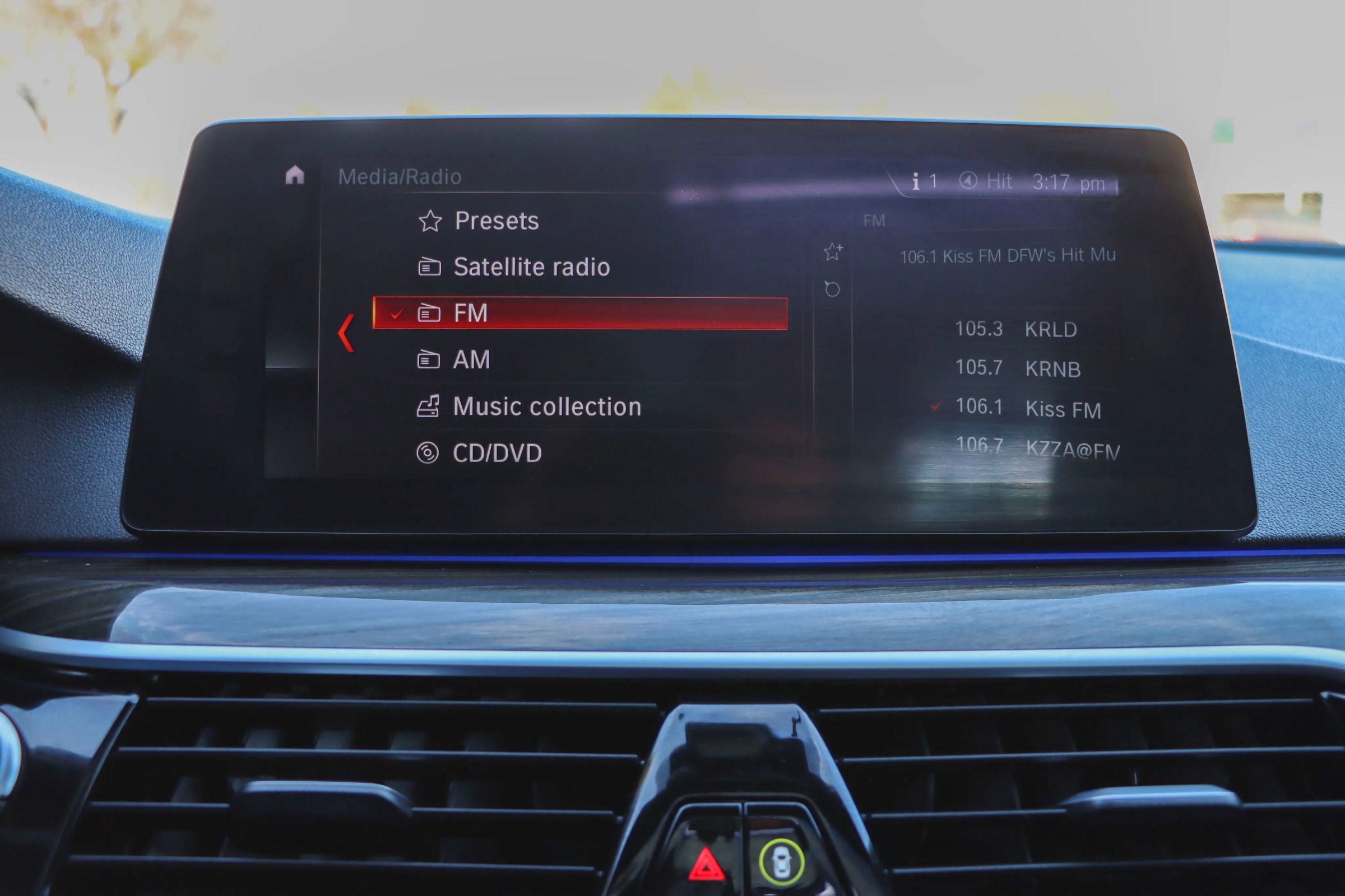 Used 2018 BMW 530i xDrive image 34