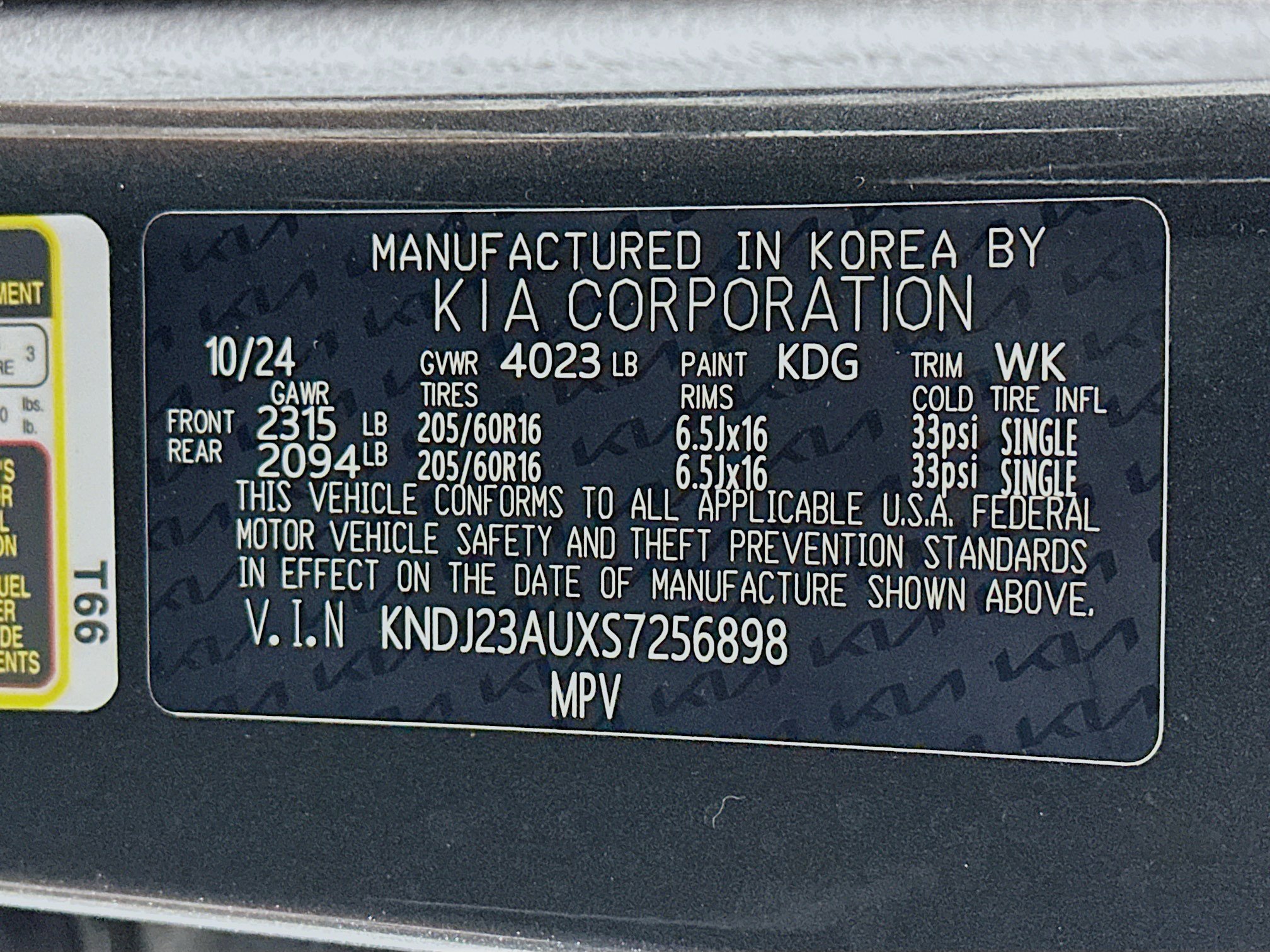 Used 2025 Kia Soul LX w/ LX Technology Package FWD image 12