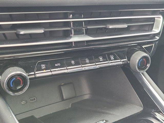 Used 2024 Chevrolet Traverse Z71 w/ Enhanced Driving Package image 30