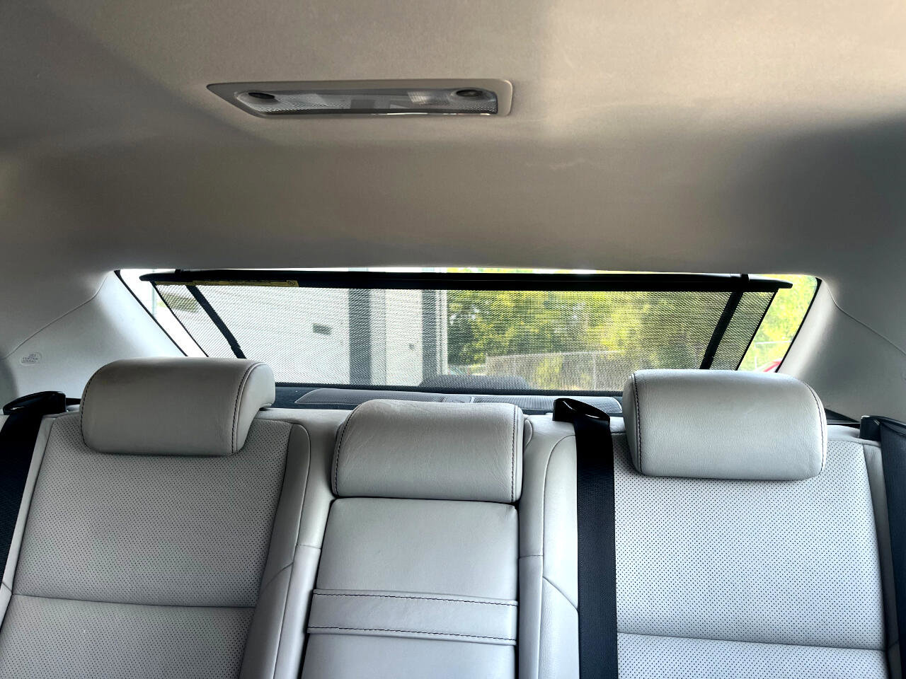 Used 2013 Lexus ES 300h image 32