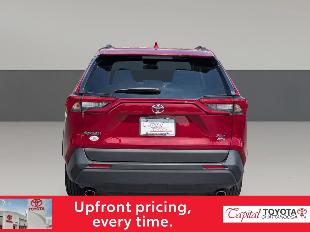 Used 2025 Toyota RAV4 XLE AWD/4WD image 6