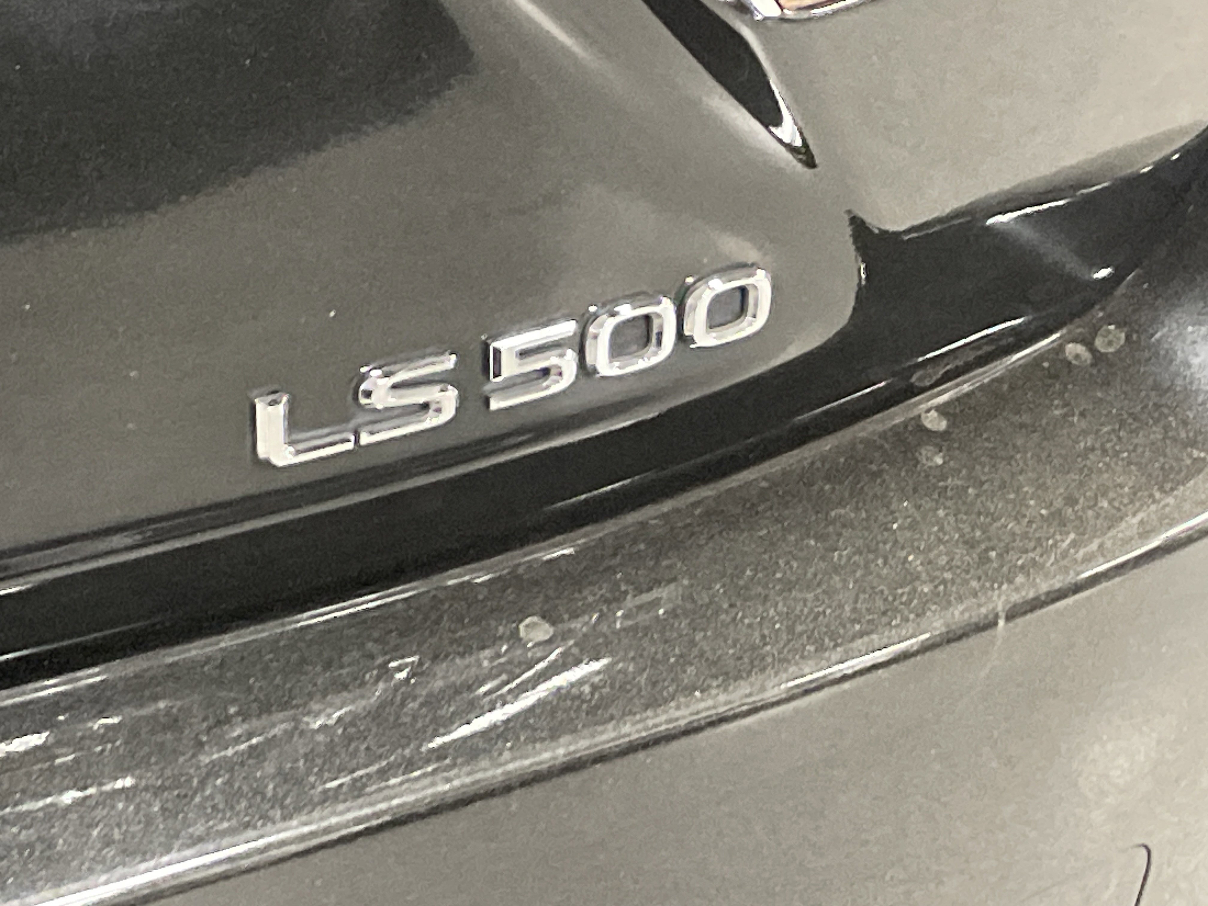 Used 2019 Lexus LS 500 w/ Interior Upgrade Package RWD image 8