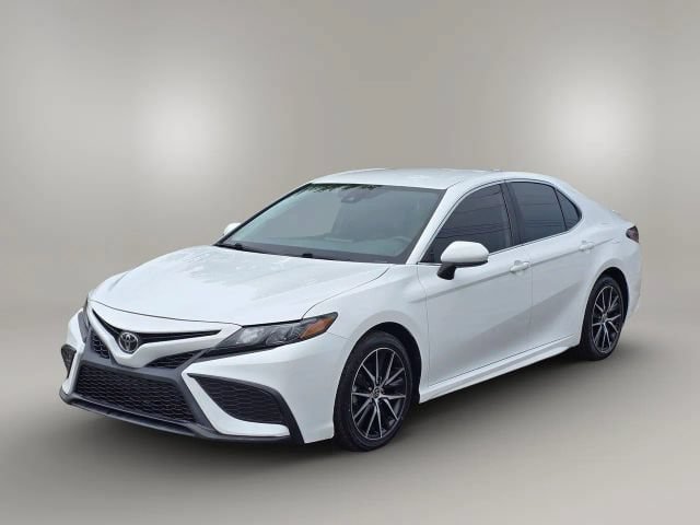 Used 2021 Toyota Camry SE