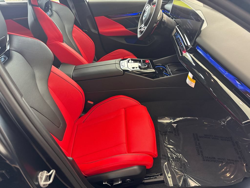 New 2027 BMW M5 w/ Executive Package AWD/4WD image 12