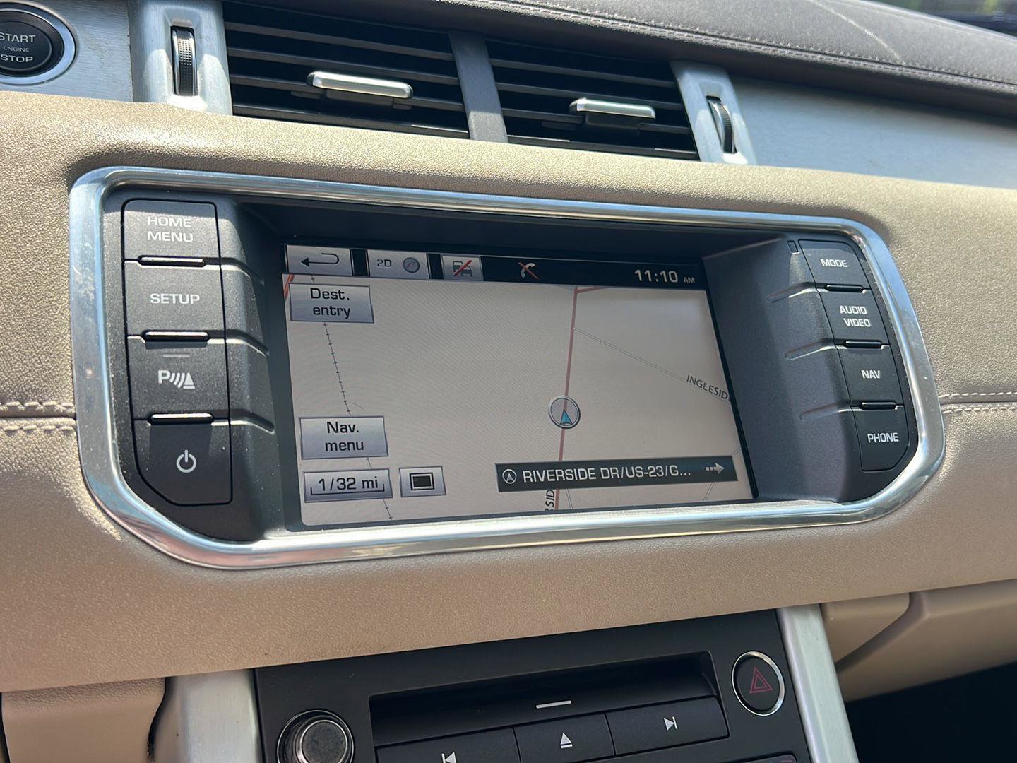 Used 2015 Land Rover Range Rover Evoque Pure Premium image 26