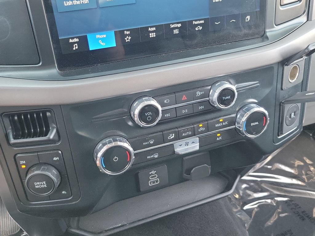 Used 2025 Ford F150 XLT w/ Equipment Group 301A Standard AWD/4WD image 13