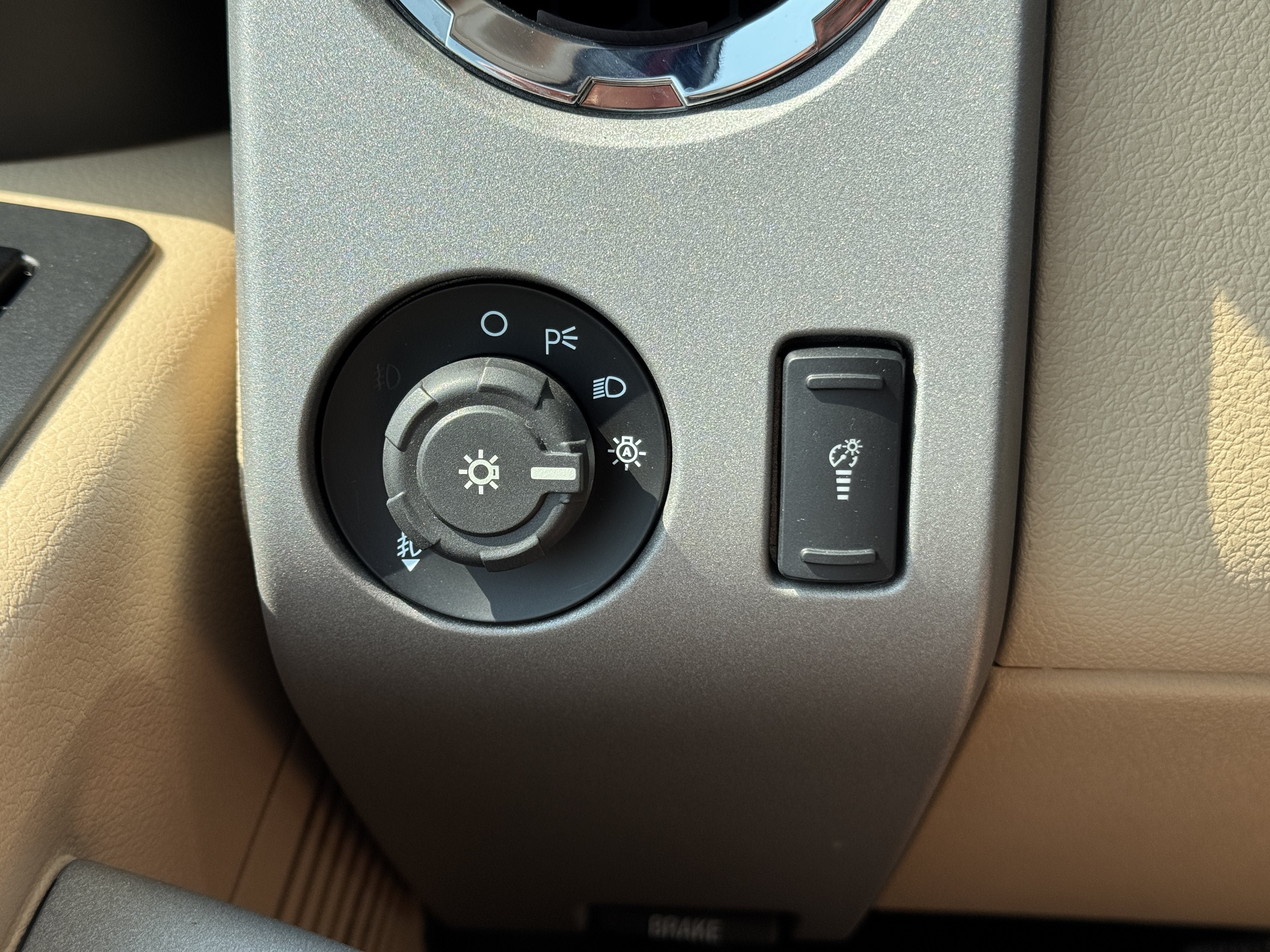 Used 2015 Ford F350 Lariat w/ Lariat Ultimate Package AWD/4WD image 24