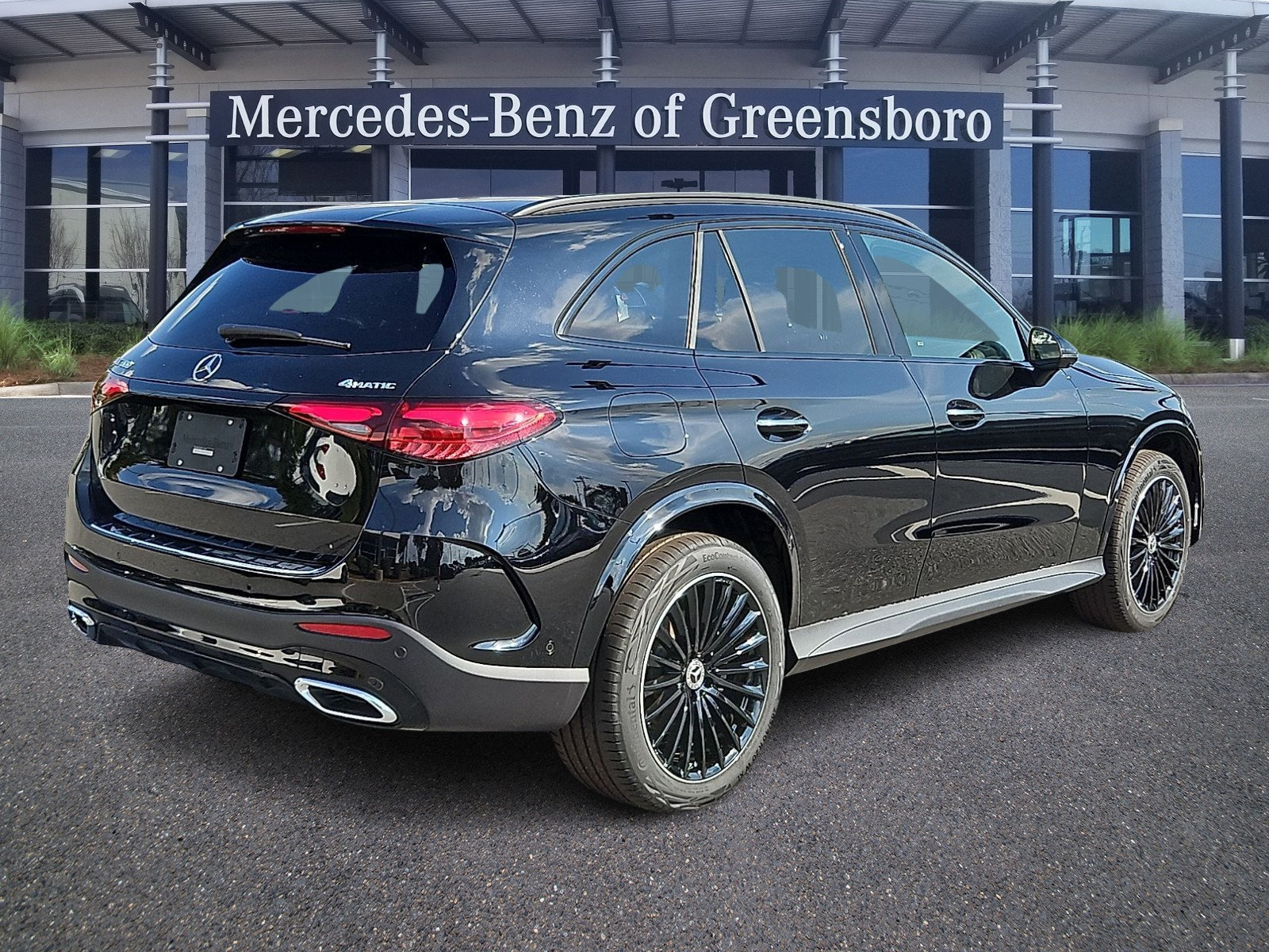 New 2026 Mercedes-Benz GLC 300 4MATIC image 4