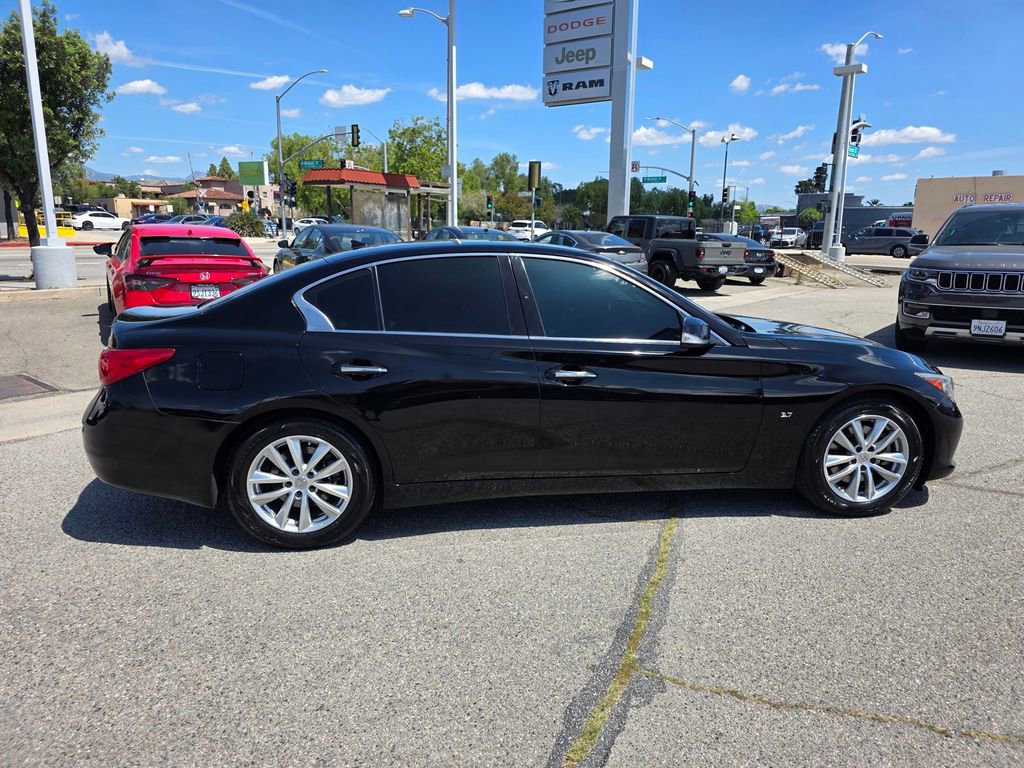 Used 2015 INFINITI Q50 Premium w/ Navigation Package image 4