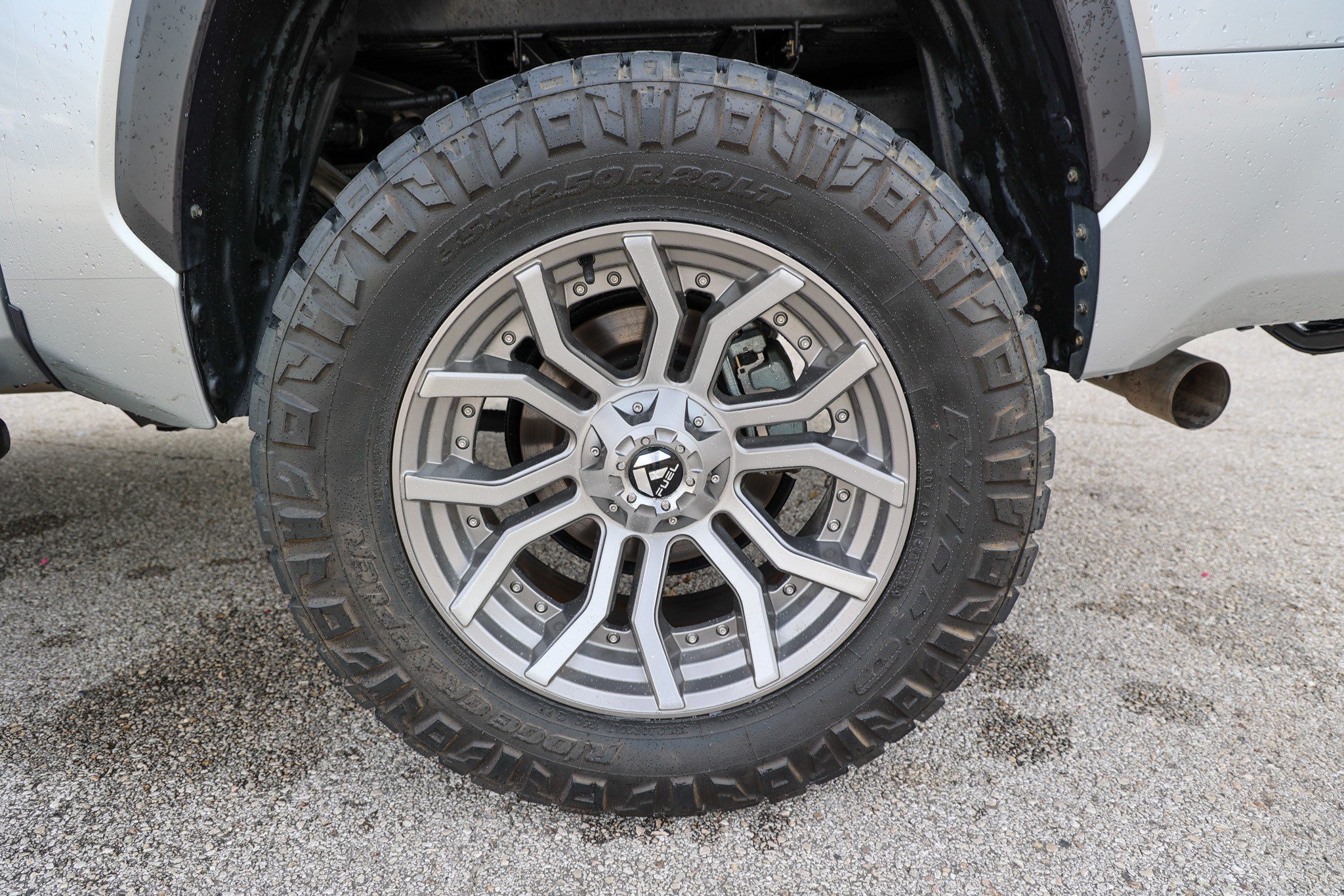 Used 2024 Toyota Tundra SR5 AWD/4WD image 17