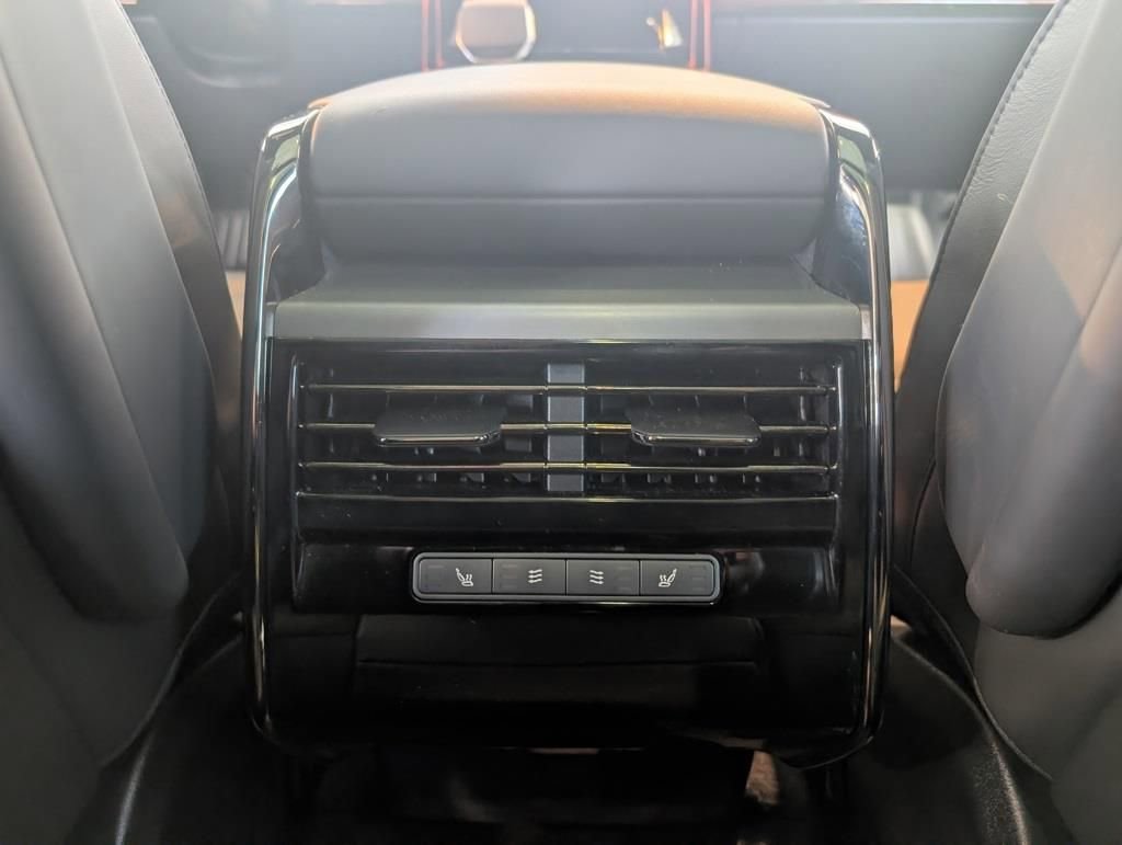 Used 2025 Land Rover Range Rover Sport Dynamic SE image 26