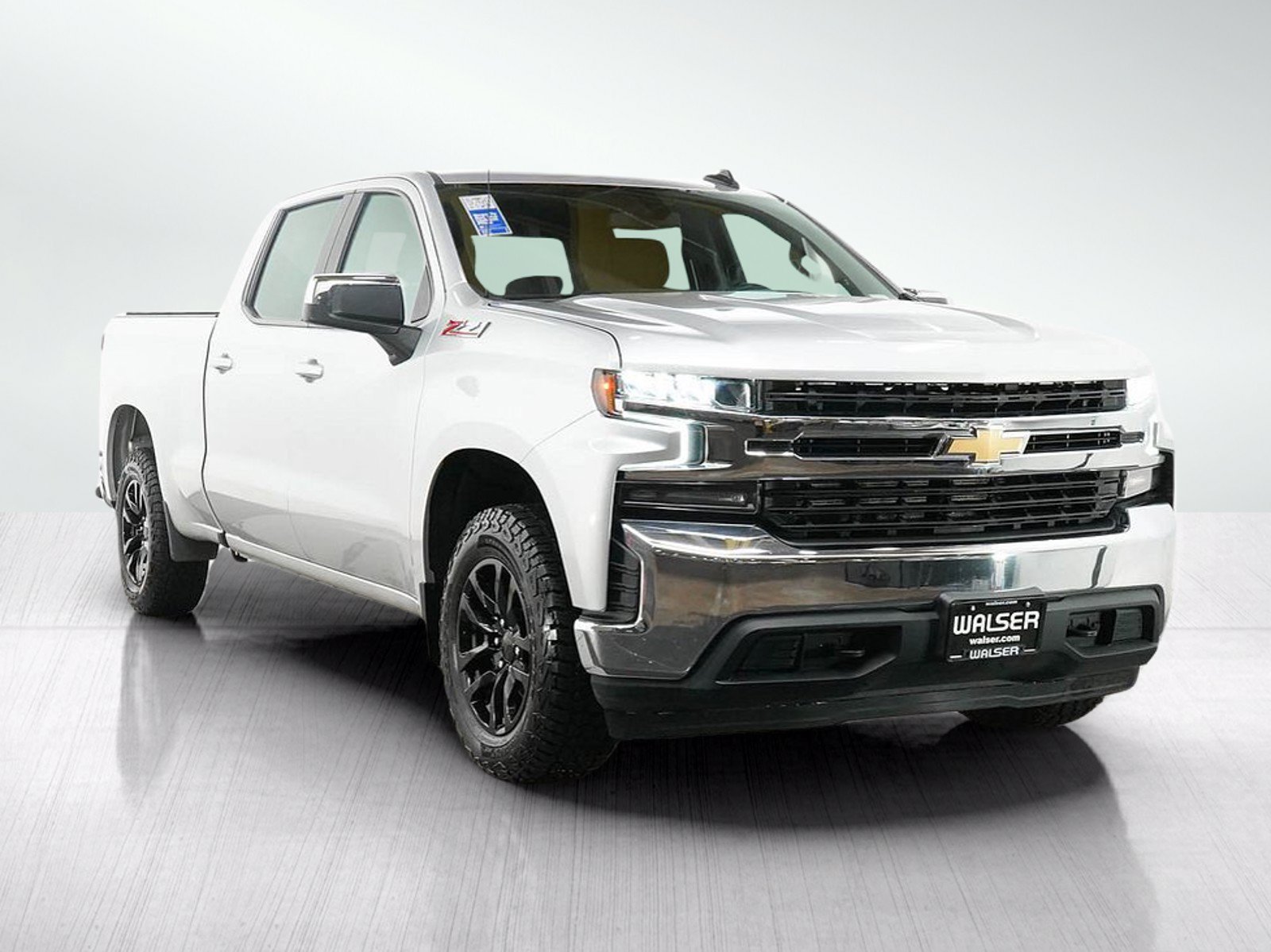 Used 2021 Chevrolet Silverado 1500 LT w/ Z71 Off-Road Package AWD/4WD image 7