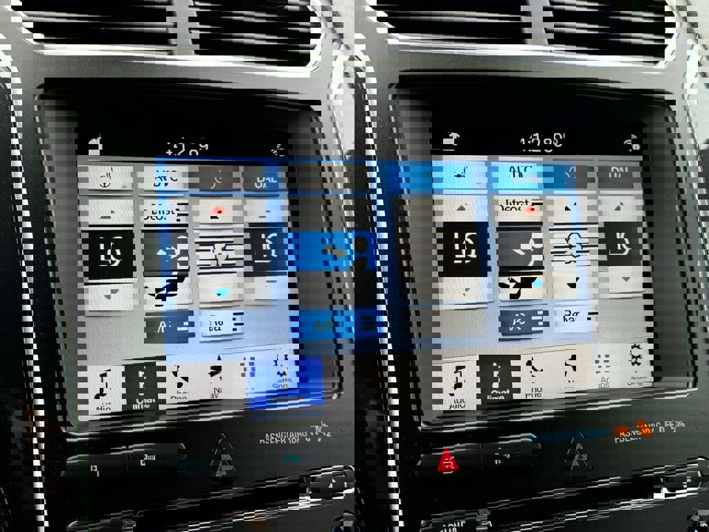 Used 2017 Ford Explorer Limited FWD image 30