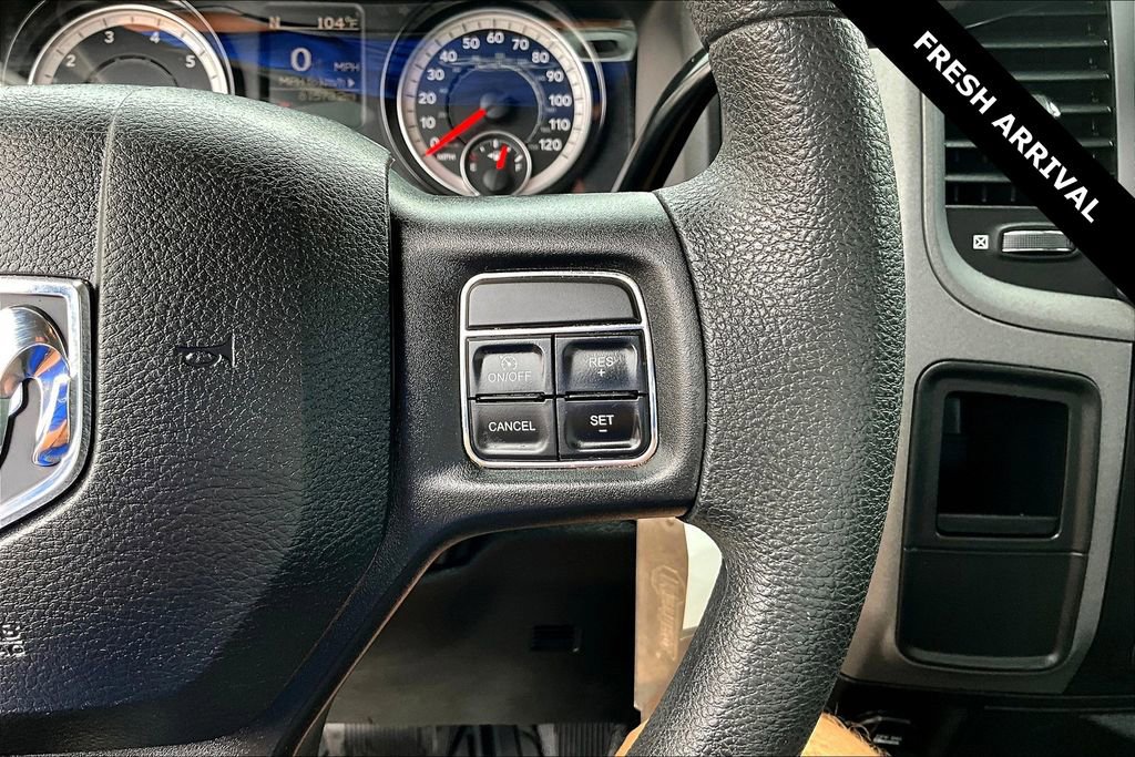 Used 2018 RAM 3500 Tradesman w/ Chrome Appearance Group RWD image 12