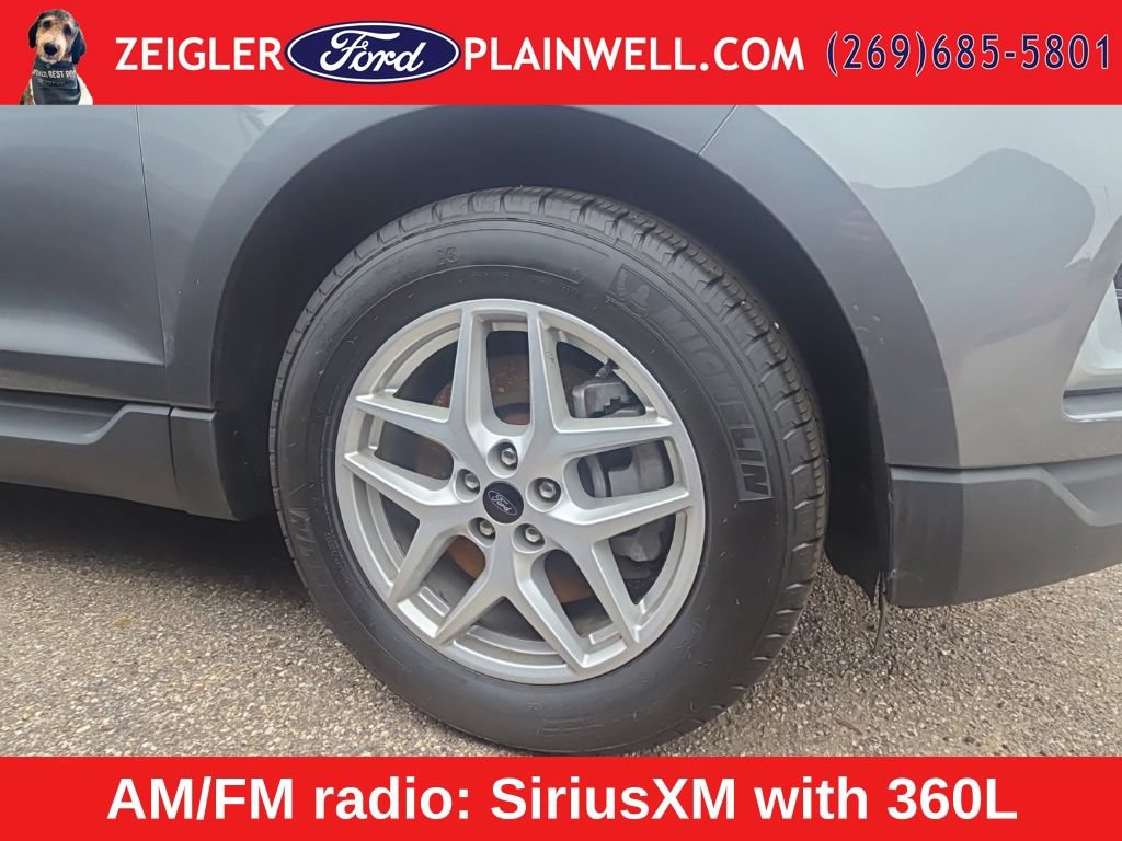 Used 2023 Ford Edge SEL AWD/4WD image 3