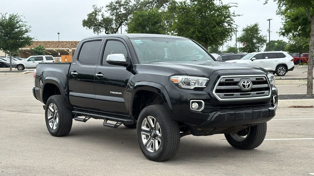 Used 2017 Toyota Tacoma Limited w/ Tow Package AWD/4WD image 3