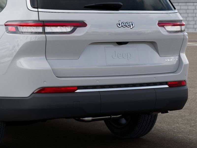 New 2026 Jeep Grand Cherokee L Limited RWD image 14