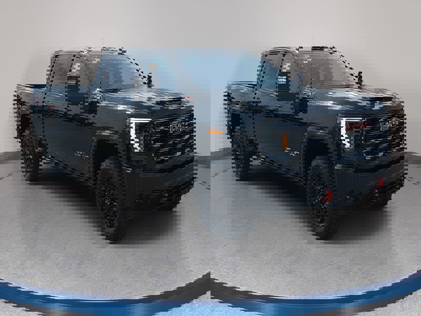 Used 2025 GMC Sierra 3500 AT4 w/ AT4 Premium Plus Package image 3