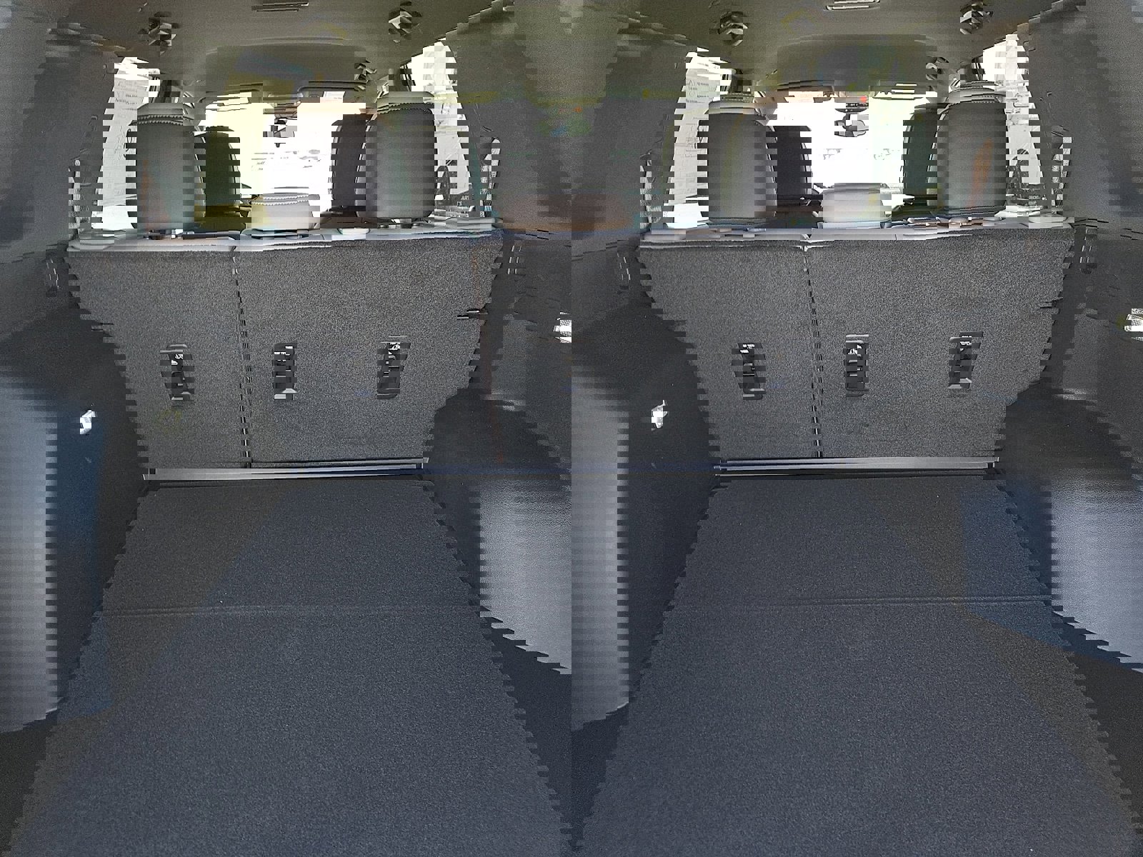 New 2026 GMC Terrain Elevation w/ Elevation Premium Package image 10