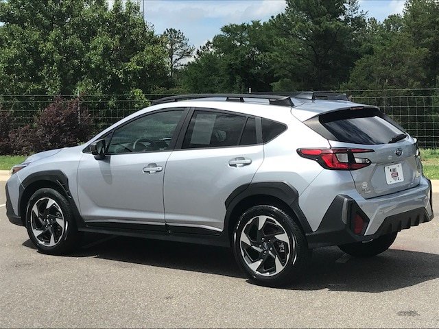 Certified 2024 Subaru Crosstrek 2.5i Limited w/ Crosstrek Mirror Package AWD/4WD image 4