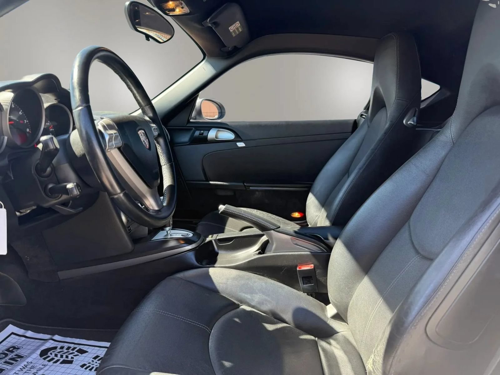 Used 2007 Porsche Cayman RWD image 11